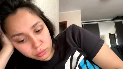 Snapshot of daddys_kisa chatting on May 12, 2026, 12:02 pm daddys_kisa online show from May 12, 2026, 12:02 pm