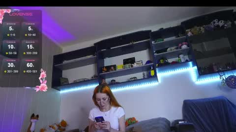 Snapshot of daddyslittleslutfox chatting on May 21, 2026, 1:51 pm daddyslittleslutfox online show from May 21, 2026, 1:51 pm