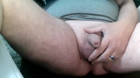 daddysmalls online show from December 19, 2024, 11:46 pm