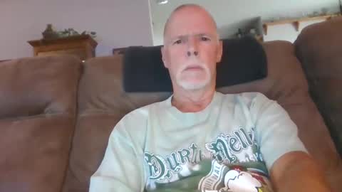 Snapshot of daddysmk chatting on September 24, 2025, 4:54 pm daddysmk online show from September 24, 2025, 4:54 pm