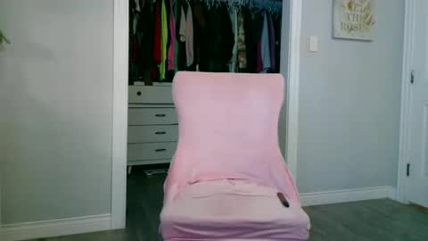 daddyunlocked89 online show from October 27, 2025, 1:04 pm