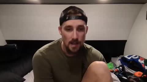 Snapshot of dadgoeswild chatting on December 26, 2024, 7:45 am DadGoesWild online show from December 26, 2024, 7:45 am