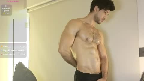 Snapshot of daemon_30 chatting on June 6, 2026, 8:35 pm Alexl XAlphaa 20cm folow me online show from June 6, 2026, 8:35 pm
