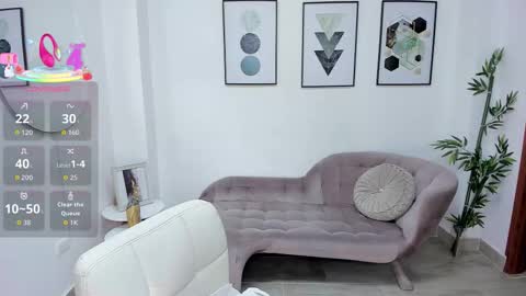 Dafne online show from November 19, 2025, 7:14 pm