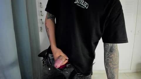 my name is Jhon and I live in colombia online show from November 12, 2025, 7:20 am