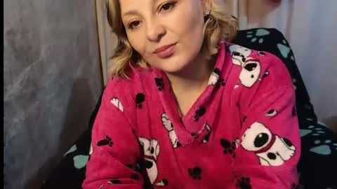 Snapshot of dagny_jo chatting on February 23, 2025, 3:24 am Lulu online show from February 23, 2025, 3:24 am