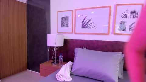 Snapshot of dahian_boobs chatting on December 4, 2025, 11:52 am Dahian online show from December 4, 2025, 11:52 am