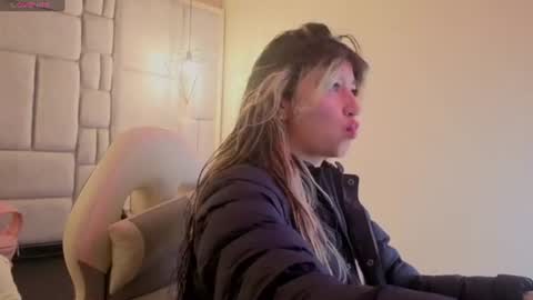 Snapshot of dahiana_dmour chatting on June 26, 2026, 12:09 pm Dahiana online show from June 26, 2026, 12:09 pm