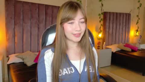 Dahlia online show from February 3, 2026, 7:35 am