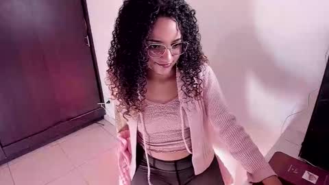 Dahli online show from October 2, 2025, 5:25 am