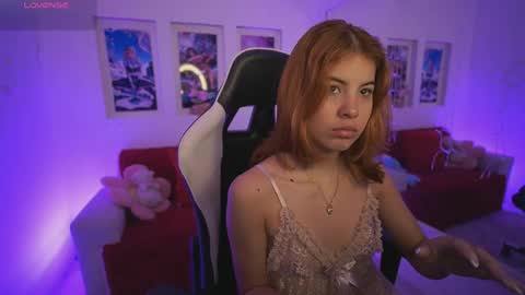 Dahlia Grey online show from May 13, 2026, 11:40 am