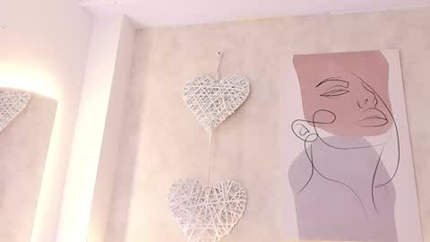 Daiana online show from November 22, 2025, 7:35 pm