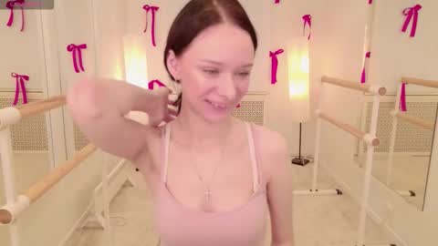 daily_glam online show from January 10, 2026, 12:40 pm