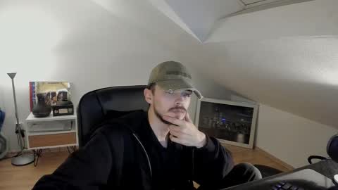 Snapshot of daimon_hall chatting on October 29, 2025, 2:03 am Daimon online show from October 29, 2025, 2:03 am