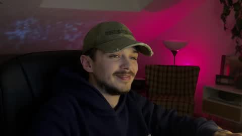 Snapshot of daimon_hall chatting on January 5, 2026, 10:46 pm Daimon online show from January 5, 2026, 10:46 pm