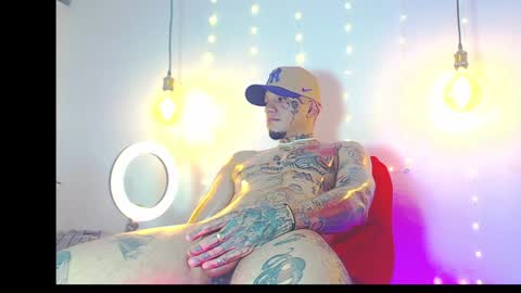 Daimond hope666 online show from February 3, 2025, 10:11 pm