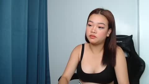 Diana online show from October 7, 2025, 7:44 pm