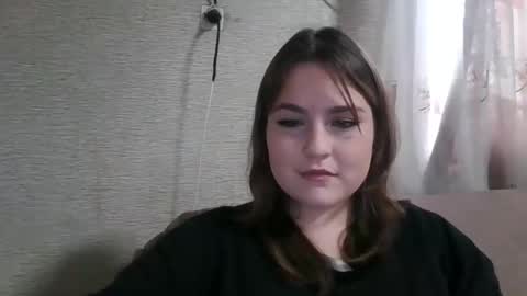 daiquiri_doll online show from December 15, 2025, 10:08 am
