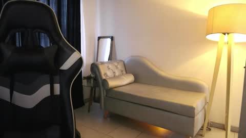 Snapshot of daisha_riley chatting on November 11, 2025, 2:39 pm Lauren online show from November 11, 2025, 2:39 pm