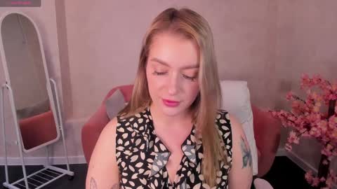 Snapshot of daisy_beckerr chatting on March 29, 2026, 1:16 am Viickie online show from March 29, 2026, 1:16 am