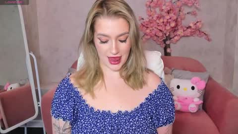Snapshot of daisy_beckerr chatting on April 2, 2026, 9:18 am Viickie online show from April 2, 2026, 9:18 am