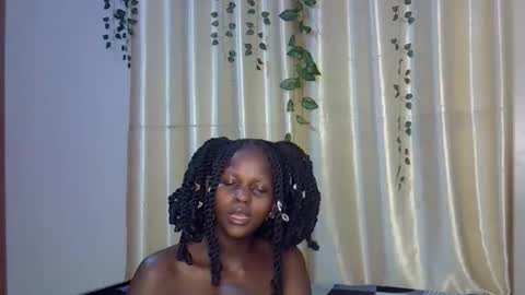 daisy online show from December 3, 2025, 10:30 pm