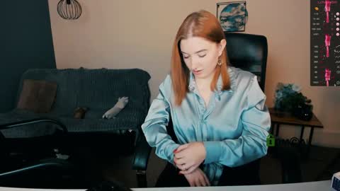 Little Di online show from December 2, 2024, 10:34 pm