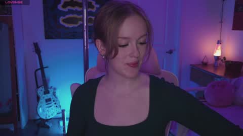 Daisy online show from December 15, 2024, 2:41 am