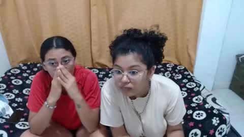 Snapshot of daisy_hot_x chatting on October 21, 2025, 12:00 am Daisy hot x online show from October 21, 2025, 12:00 am