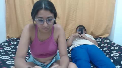 Snapshot of daisy_hot_x chatting on October 22, 2025, 11:15 pm Daisy hot x online show from October 22, 2025, 11:15 pm