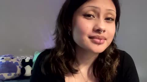 Daisy online show from February 6, 2025, 9:49 pm