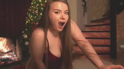 Snapshot of daisy_stacey chatting on January 1, 2025, 9:41 pm Stacey online show from January 1, 2025, 9:41 pm