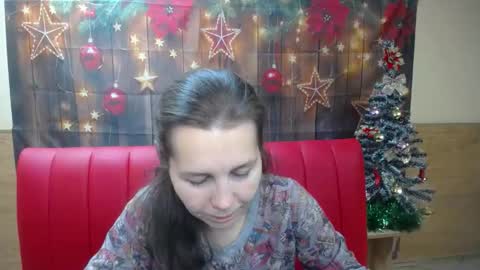 DaisyEdit online show from December 19, 2025, 6:53 am