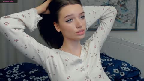 Snapshot of daisyfoulks chatting on January 16, 2025, 9:05 am Naomi online show from January 16, 2025, 9:05 am