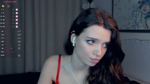 Snapshot of daisyfoulks chatting on January 25, 2025, 2:03 pm Naomi online show from January 25, 2025, 2:03 pm