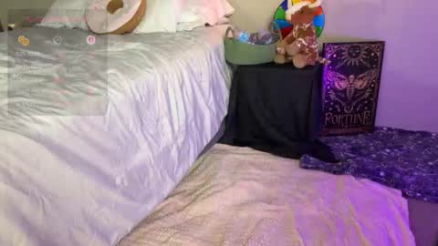 daisymystique online show from March 5, 2026, 12:17 am