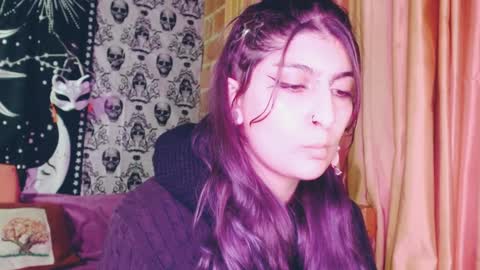    --  -- help me reach 100 hands up  online show from February 6, 2025, 4:53 am