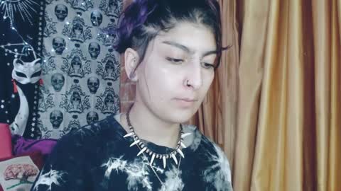    --  -- help me reach 100 hands up  online show from February 9, 2025, 12:28 am