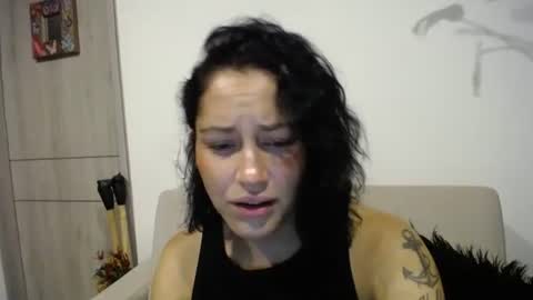 IG  dakotasofiaa online show from December 13, 2024, 3:27 am