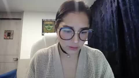 IG  dakotasofiaa online show from March 1, 2025, 2:48 am