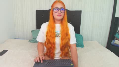 Snapshot of dakota_alice chatting on February 7, 2025, 2:50 am Dakota and Valerie online show from February 7, 2025, 2:50 am