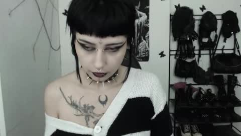 dakota online show from December 20, 2025, 4:08 am