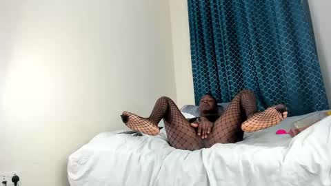 dakota_pariss online show from June 7, 2026, 8:34 pm