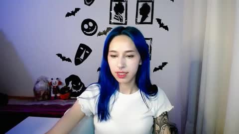 Maca online show from October 16, 2025, 10:44 pm