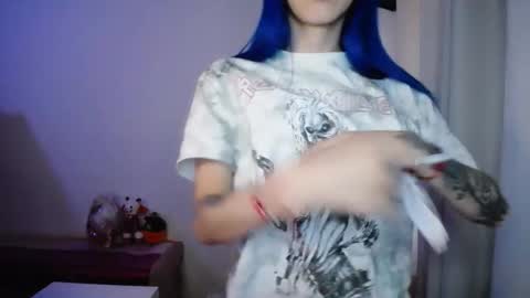 Maca online show from November 7, 2025, 2:50 pm