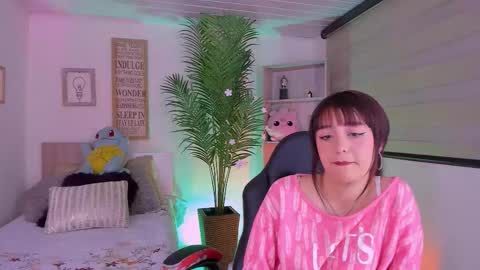 Snapshot of dakotaa_01 chatting on November 7, 2025, 2:17 pm dakotaa online show from November 7, 2025, 2:17 pm