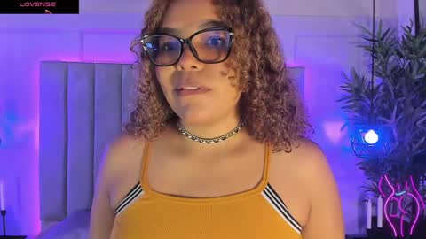  Danna  online show from May 11, 2026, 12:00 pm