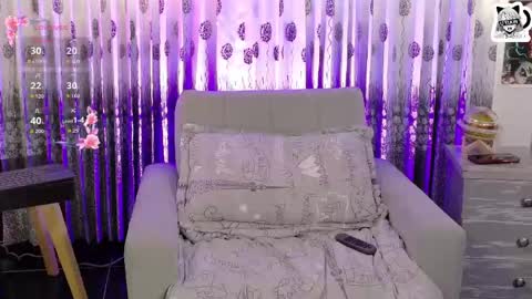 Snapshot of dakotta_rosee chatting on May 23, 2026, 5:50 pm Isabella independent model help me get 100 satisfied online show from May 23, 2026, 5:50 pm