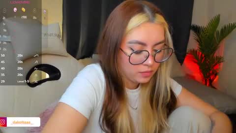 Snapshot of dakottaa__ chatting on May 20, 2026, 1:01 am dakottaa__ online show from May 20, 2026, 1:01 am