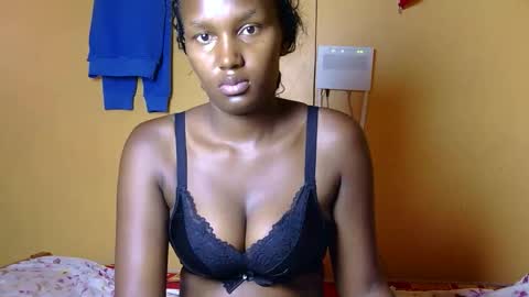 daleen_z online show from February 19, 2026, 6:53 am